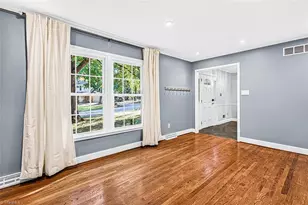 907 Bearhollow Rd, Greensboro, NC 27410 - Photo 8