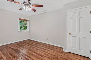 907 Bearhollow Rd, Greensboro, NC 27410 - Photo 34