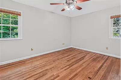 907 Bearhollow Road, Greensboro, NC 27410 - Photo 32