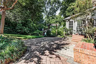 907 Bearhollow Rd, Greensboro, NC 27410 - Photo 36