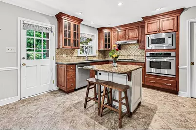907 Bearhollow Road, Greensboro, NC 27410 - Photo 24