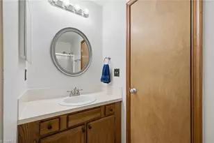 210 Tabor View Ln, Winston-Salem, NC 27106 - Photo 14