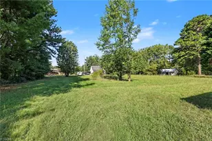 4806 Begonia Rd, Pleasant Garden, NC 27313 - Photo 40