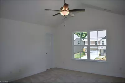 2927 Flat Rock Drive, Winston-Salem, NC 27127 - Photo 8