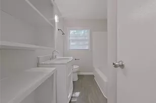 1026 Meadowbrook Blvd, High Point, NC 27260 - Photo 10