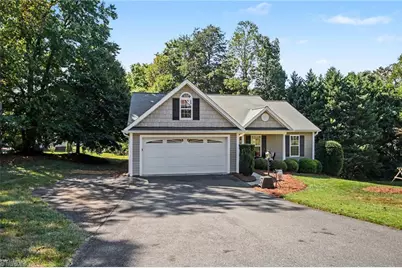 848 Ridge View Terrace, Rural Hall, NC 27045 - Photo 4
