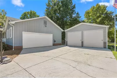 914 Ferndale Drive, Thomasville, NC 27360 - Photo 32