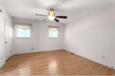 914 Ferndale Drive, Thomasville, NC 27360 - Photo 18