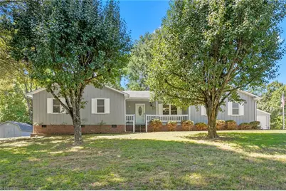 914 Ferndale Drive, Thomasville, NC 27360 - Photo 1