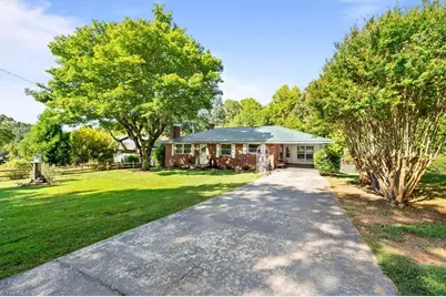 1539 Shady Drive, Asheboro, NC 27203 - Photo 2