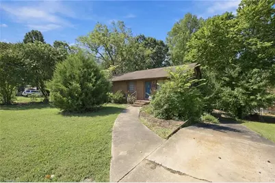 414 Tryon Street, Burlington, NC 27217 - Photo 2