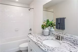 404 Chesney Pl, Thomasville, NC 27360 - Photo 14