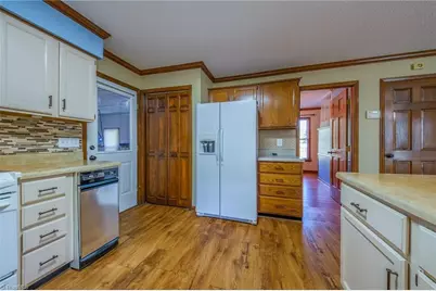 5917 Hickory Grove Road, Greensboro, NC 27409 - Photo 12
