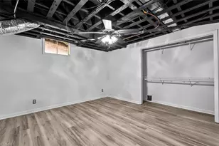 110 Mayflower Dr, Greensboro, NC 27403 - Photo 38
