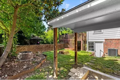 110 Mayflower Drive, Greensboro, NC 27403 - Photo 46