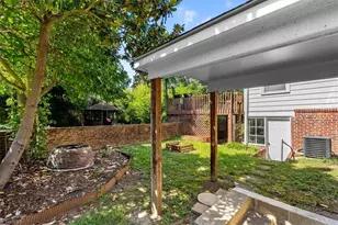 110 Mayflower Dr, Greensboro, NC 27403 - Photo 46