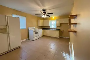 307 Oakwood St, High Point, NC 27262 - Photo 4