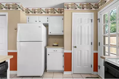4614 Lawndale Drive #A, Greensboro, NC 27455 - Photo 18