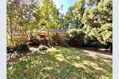 2190 Indian Trail, Winston-Salem, NC 27106 - Photo 20