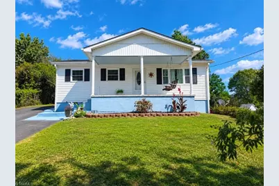 1013 Frank Street, Mount Airy, NC 27030 - Photo 2