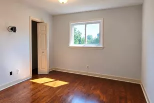 1013 Frank St, Mount Airy, NC 27030 - Photo 6