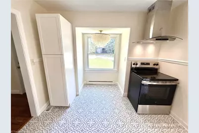2735 Stratford Drive, Greensboro, NC 27408 - Photo 10