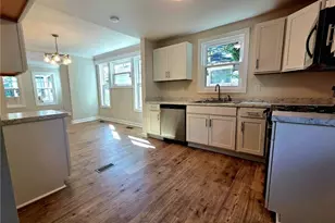 910 Dillard St, Greensboro, NC 27403 - Photo 6