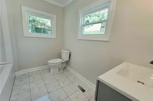 910 Dillard St, Greensboro, NC 27403 - Photo 12