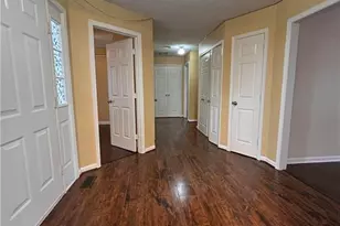 6721 River Hills Dr, Greensboro, NC 27410 - Photo 28