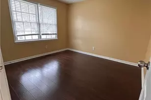 6721 River Hills Dr, Greensboro, NC 27410 - Photo 14