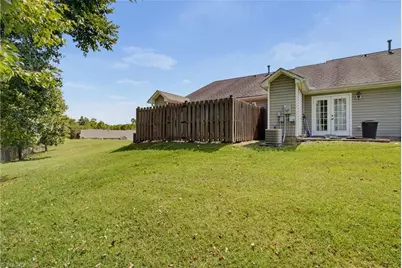 505 Carrington Lane, Thomasville, NC 27360 - Photo 28