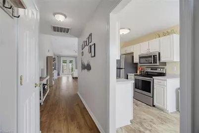 505 Carrington Lane, Thomasville, NC 27360 - Photo 4