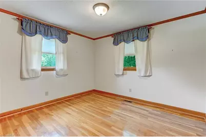 1203 Brooks Road, Reidsville, NC 27320 - Photo 32