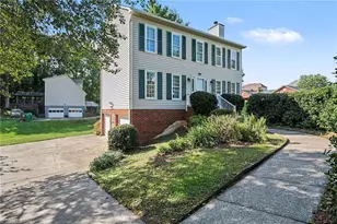 2500 Newington Ct, Clemmons, NC 27012 - Photo 4