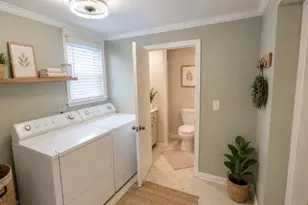 3608 Wilshire Dr, Greensboro, NC 27408 - Photo 12