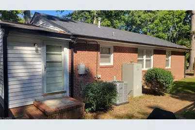 3608 Wilshire Drive, Greensboro, NC 27408 - Photo 2