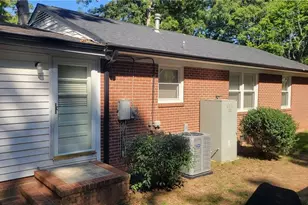 3608 Wilshire Dr, Greensboro, NC 27408 - Photo 2