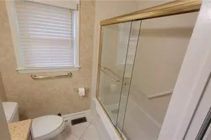 3608 Wilshire Dr, Greensboro, NC 27408 - Photo 4