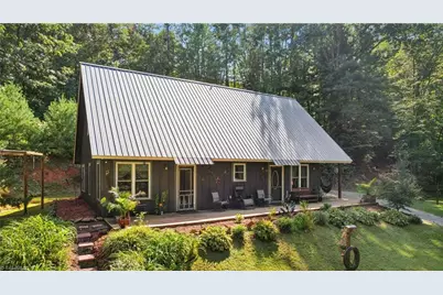 488 Hollywood Road, Moravian Falls, NC 28654 - Photo 2