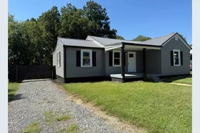 1009 Poplar Street, Reidsville, NC 27320 - Photo 2