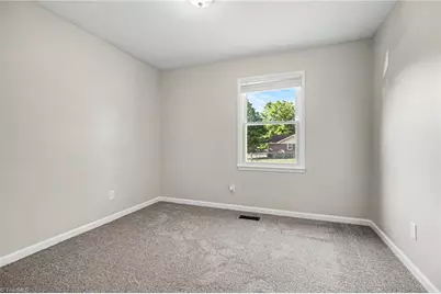 203 Cheltenham Drive, Winston-Salem, NC 27103 - Photo 12