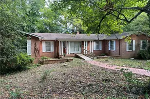 328 Robin Rd, Mount Airy, NC 27030 - Photo 1