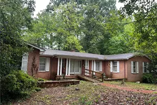 328 Robin Rd, Mount Airy, NC 27030 - Photo 22