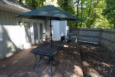 1404 Grantland Place, Greensboro, NC 27410 - Photo 32
