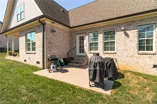 428 Wentworth Dr, Winston-Salem, NC 27107 - Photo 42