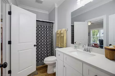 428 Wentworth Drive, Winston-Salem, NC 27107 - Photo 10