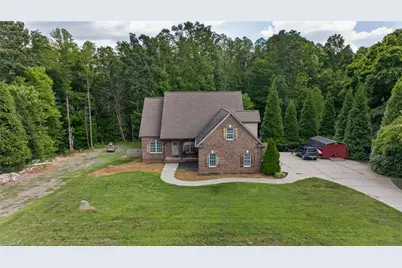 350 Morning Glory Road, Madison, NC 27025 - Photo 4
