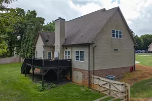 350 Morning Glory Rd, Madison, NC 27025 - Photo 28