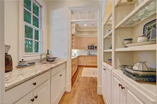 407 Cross Vine Ln, Greensboro, NC 27455 - Photo 6