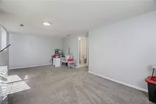 1717 Hannaford Rd, Greensboro, NC 27401 - Photo 24